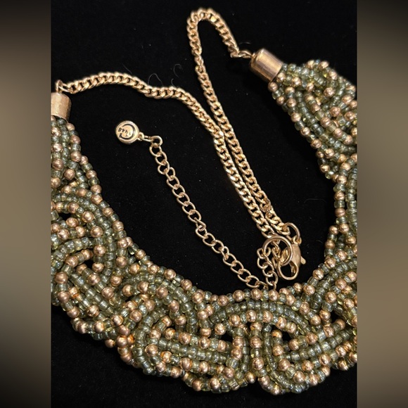 Elegant Gold Beaded Necklace C1948 (Aw16) - Picture 4 of 5